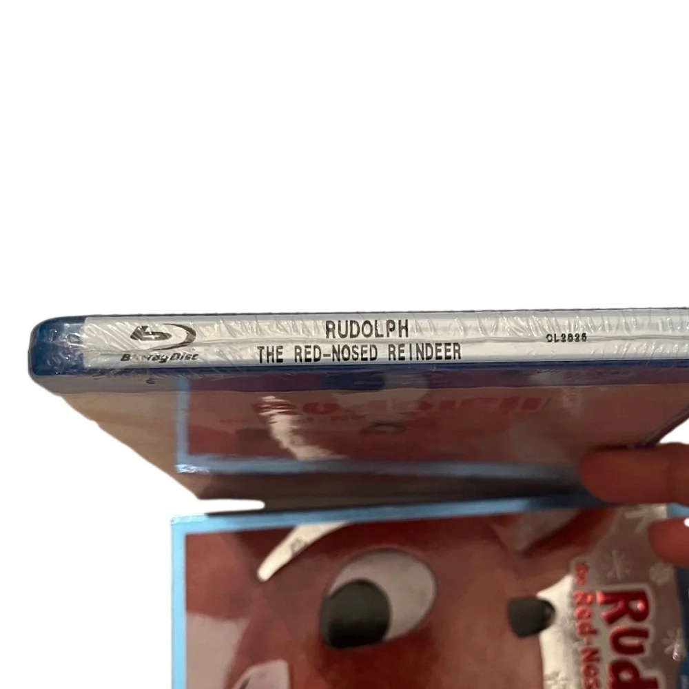 Classic Rudolph the Red-Nosed Reindeer Blu-ray DVD - Picture 3 of 3